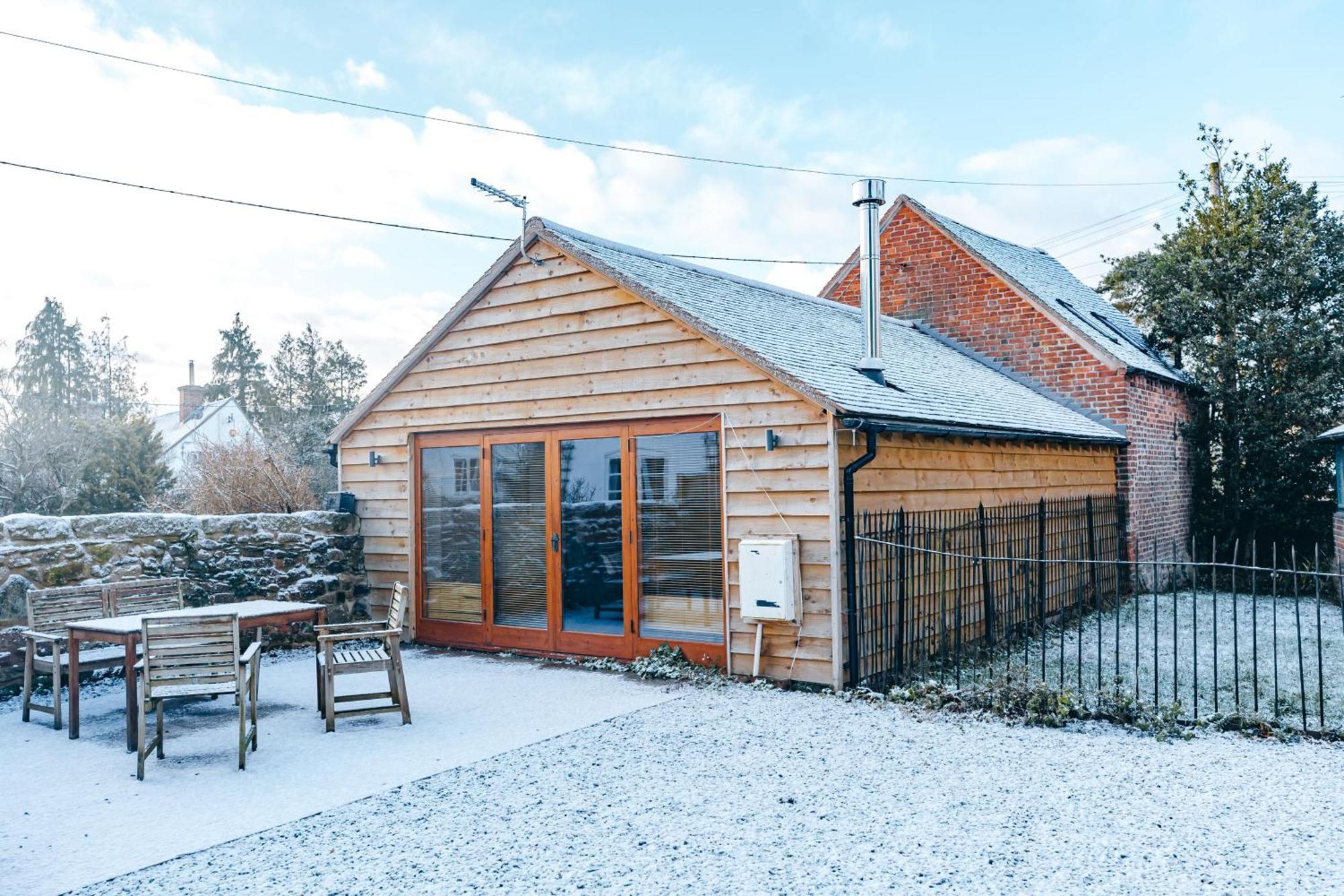 Ryton Grange Church Barn Sleeps 5 Holiday home *